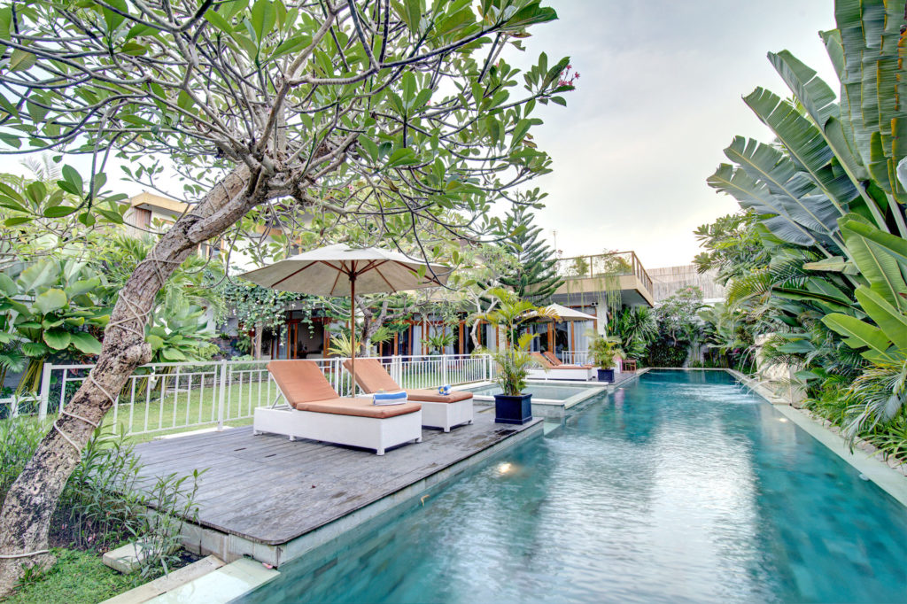 Infinity pool at Zolina Villa