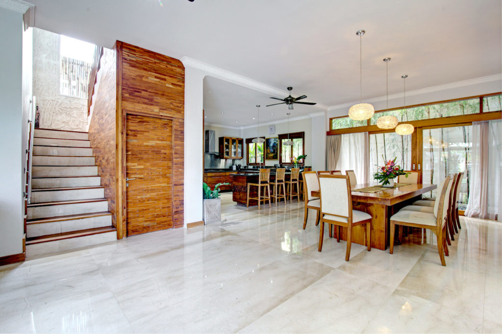 Dining-Kitchen-Stairs-1920-1024x682